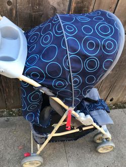 Stroller lightweight folds super easy $20 reclines down for naps Slauson qve /van ness
