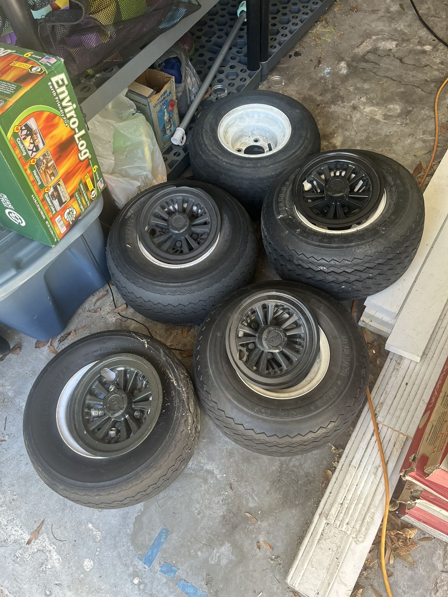Golf Cart Tires And Hub Caps