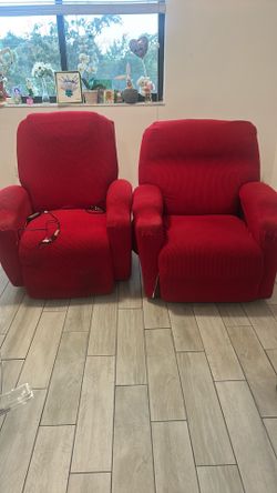 2 Recliners