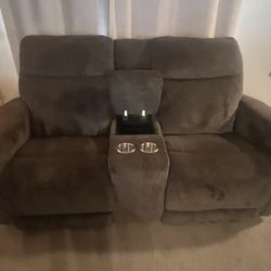 Electric Double Recliner/Loveseat