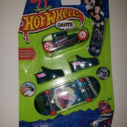 HOT WHEELS SKATE