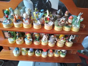 Set of 24 Looney Tunes thimbles by Lenox