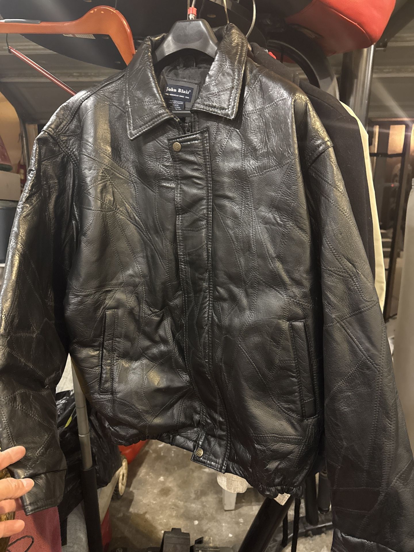 Men’s Leather Jacket