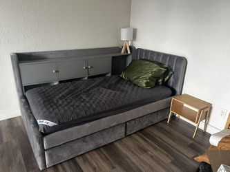 Bedroom Set
