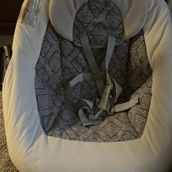 Graco Vibrating Bouncer 