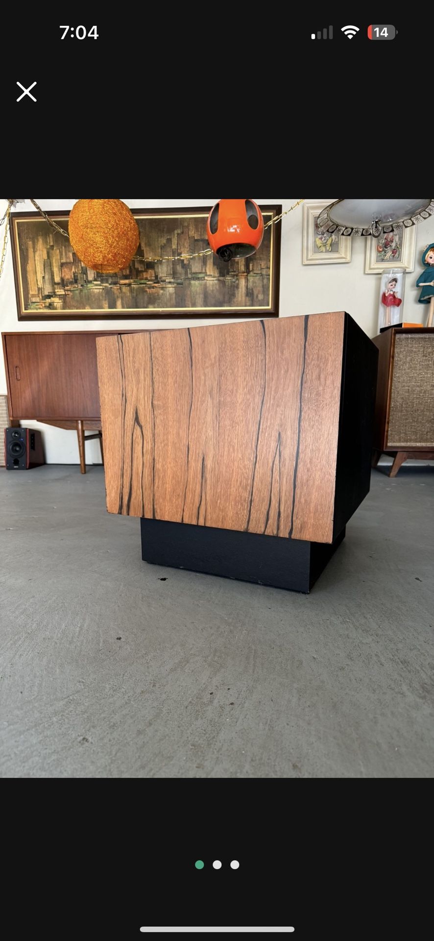Mid Century Style End Table/cabinet