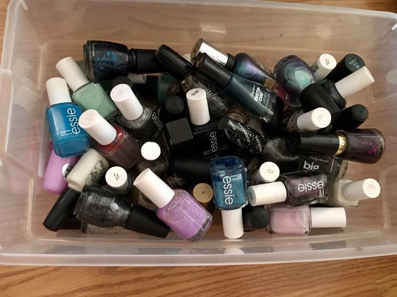 Lots of nail polish 💅