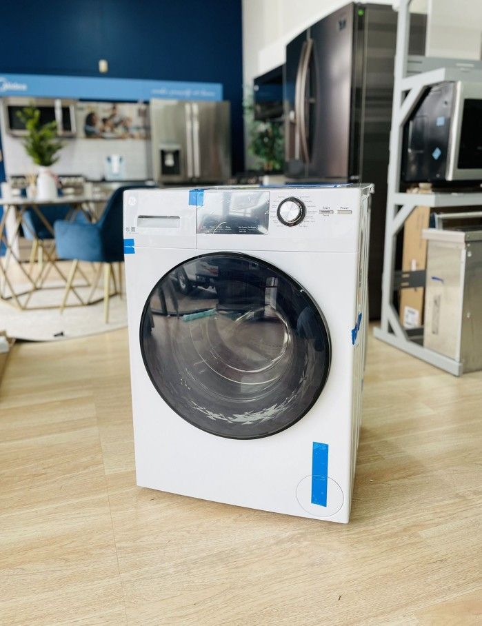 GE 2.4-cu ft High Efficiency Stackable Steam Cycle Front-Load Washer 2B9JX