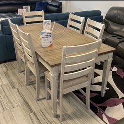 BEAUTIFUL NEW JESSICA DINING SET ON SALE ONLY $699. IN STOCK SAME DAY DELIVERY 🚚 EASY FINANCING 