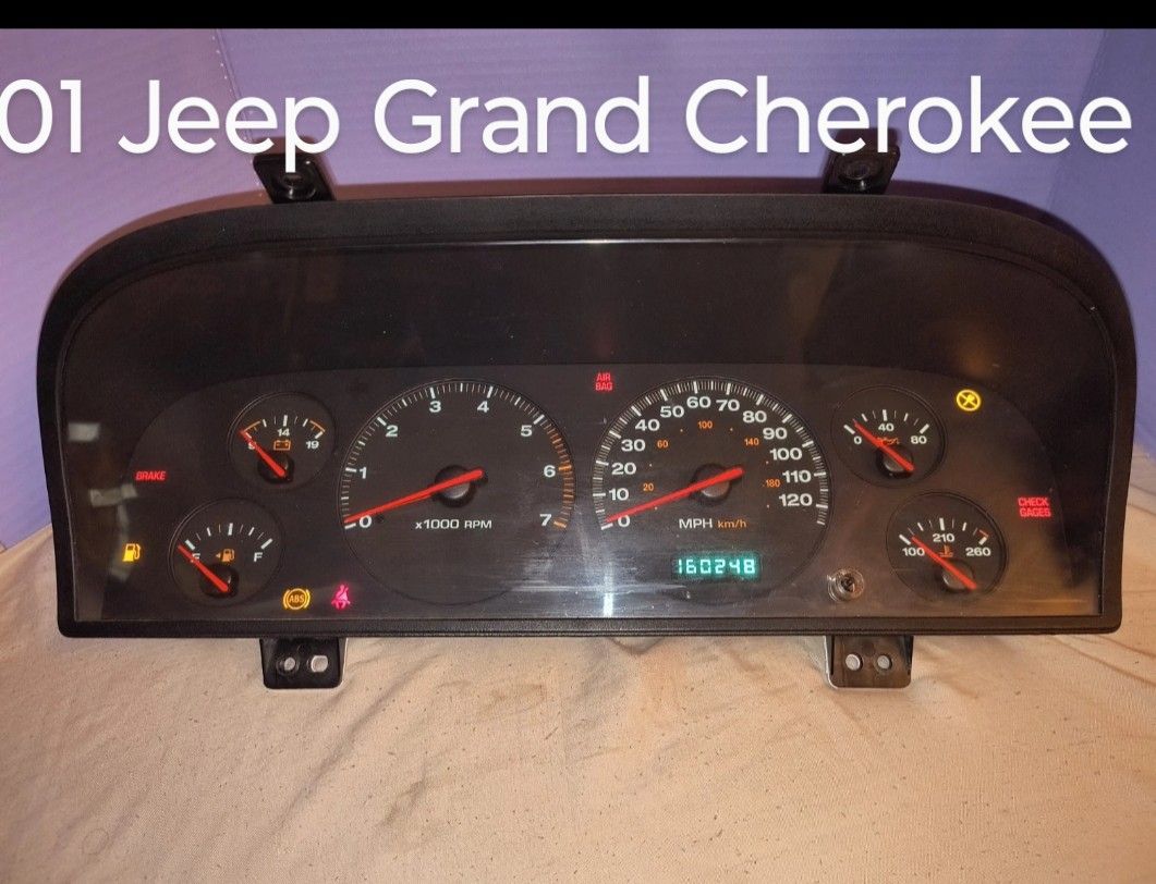 Instrument Cluster, Cr-0021-051-moco, Only 160,00 Miles.