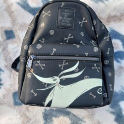 Loungefly The Nightmare Before Christmas Mini Backpack GLOW