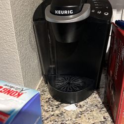 Mr. Coffee Keurig Single Cup Coffee Maker BVMC-KG1 w/Bonus for Sale in  Chula Vista, CA - OfferUp