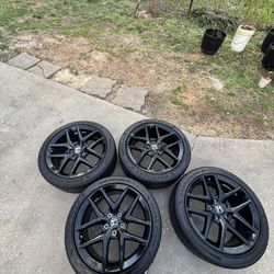 Honda Civic Rims And Michelin Tires 18R 235 40
