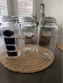 Glass jar set