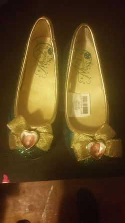 Merida shoes size 9/10 almost new my girl's don't use the much