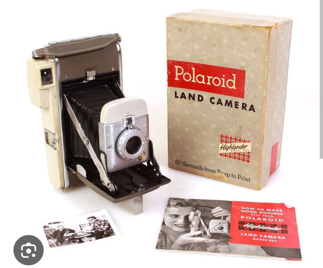 Polaroid Land Camera