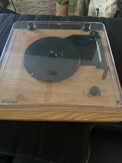 Wood Based Record Player