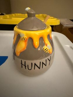 Winnie the Pooh honey storage