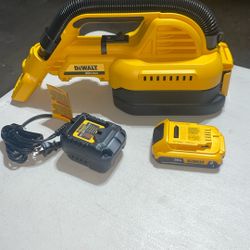 New Dewalt Vacuum 20v - MAX W/ Battery 2.0ah And Charger - Pick Up Only 