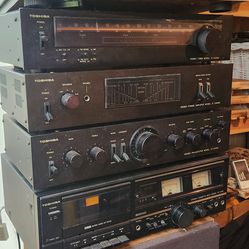 Vintage TOSHIBA COMPONENT STEREO SYSTEM