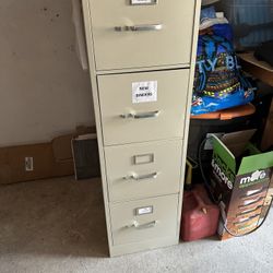 File cabinet 4 Drawers