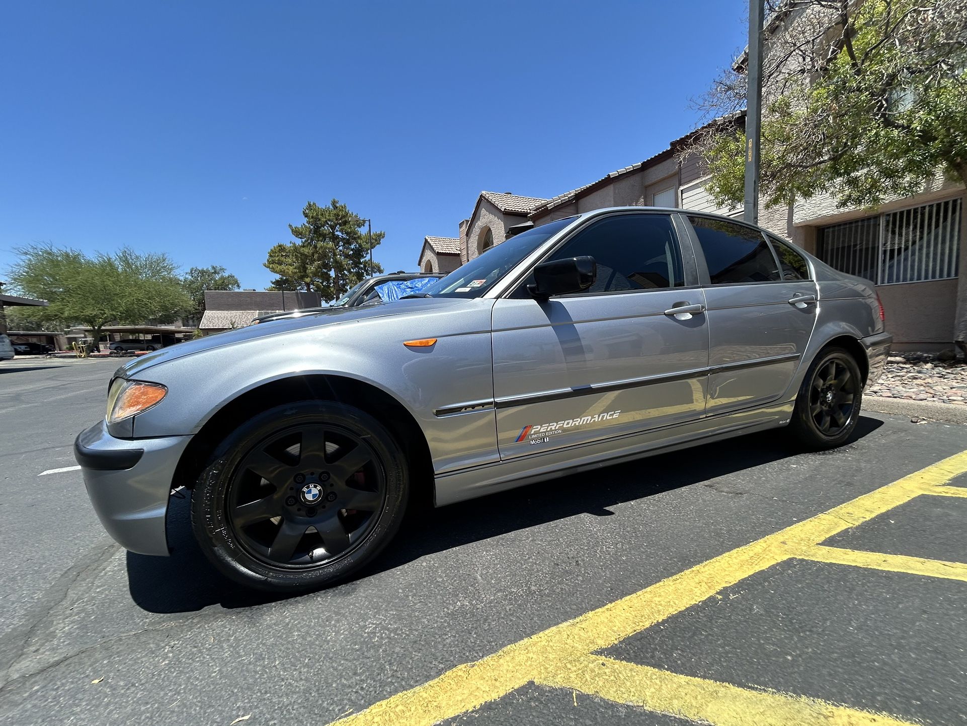 2004 BMW 3 Series
