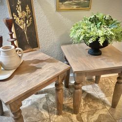 Highly Grained Solid Hardwood End Table Set