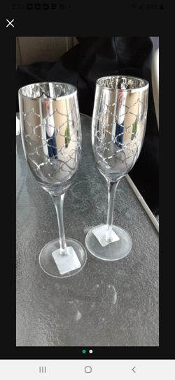 Champagne flute glasses 2