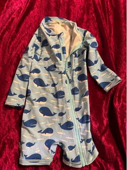 3T boys swimsuit and shirts