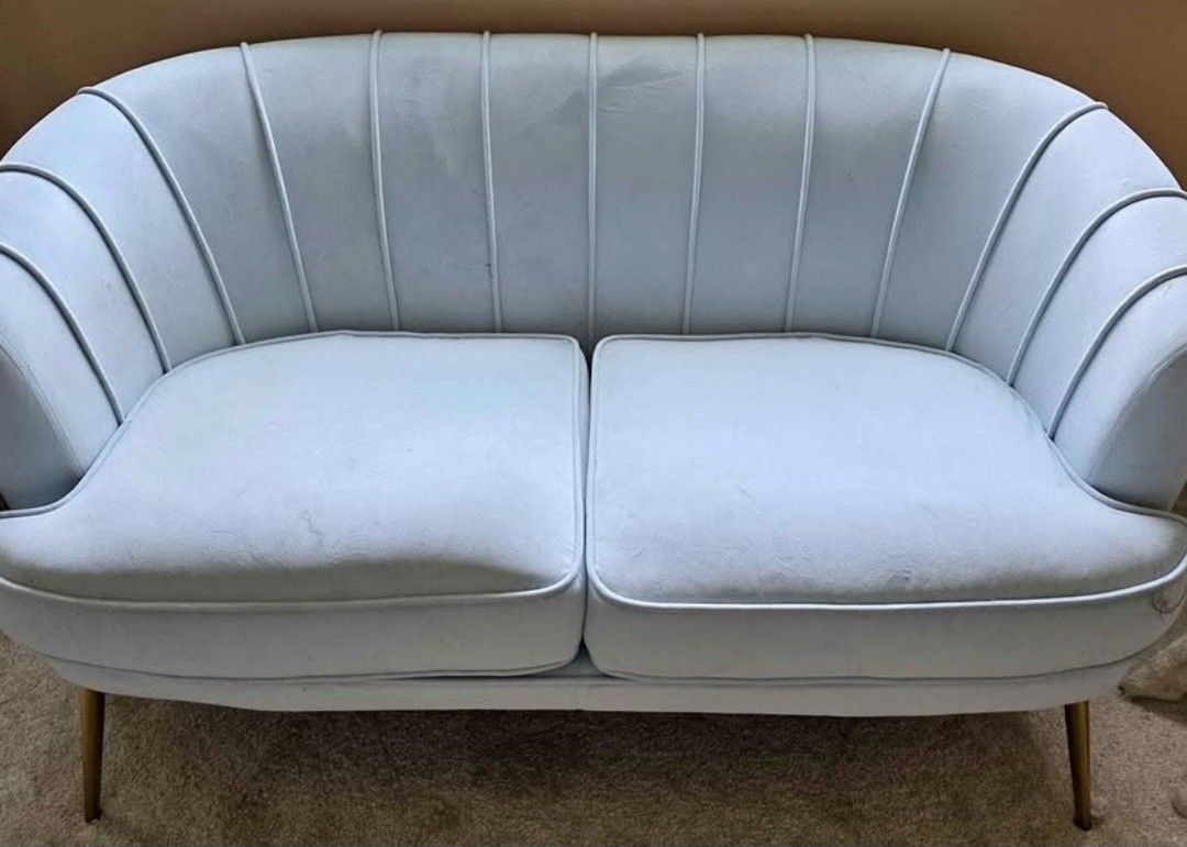 Settee/loveseat 