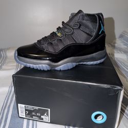 jordan 11 gamma blue size 7 