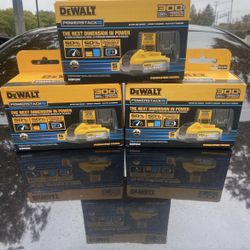 DEWALT POWERSTACK 20V MAX 5Ah Battery Kit - DCBP520C Brand New