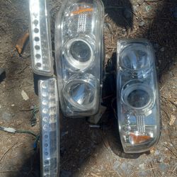 2003 Gmc Yukon Lights