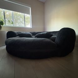 Oversized Round Sofa/Lounger 