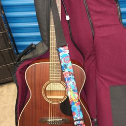 Acoustic Alvarez 