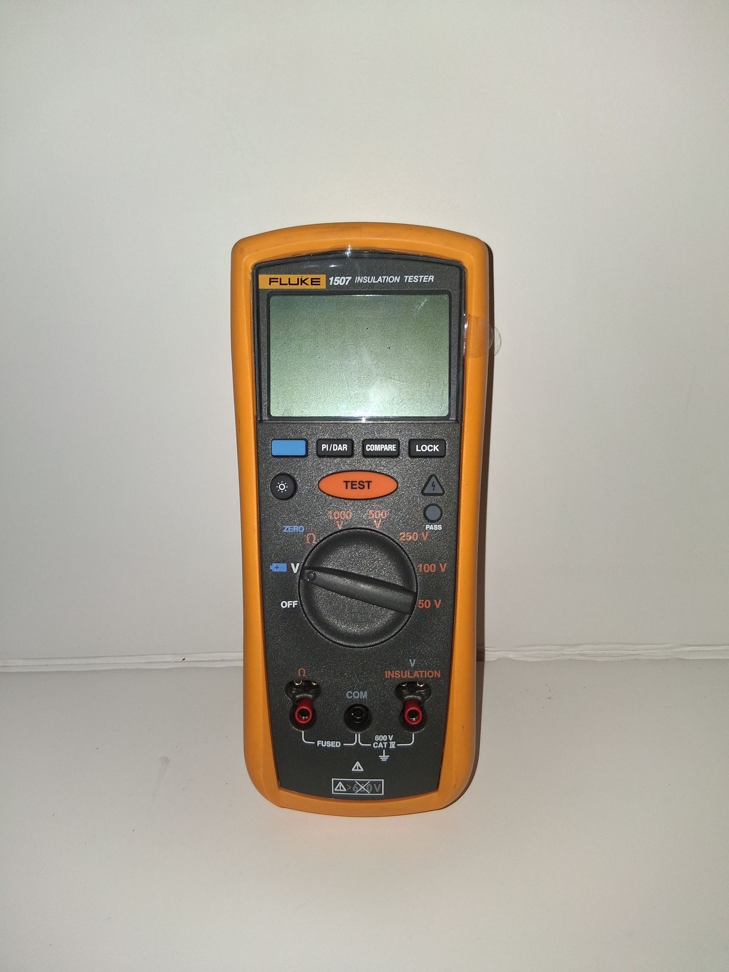 FLUKE Instalaition tester