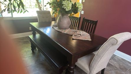 Dining room set