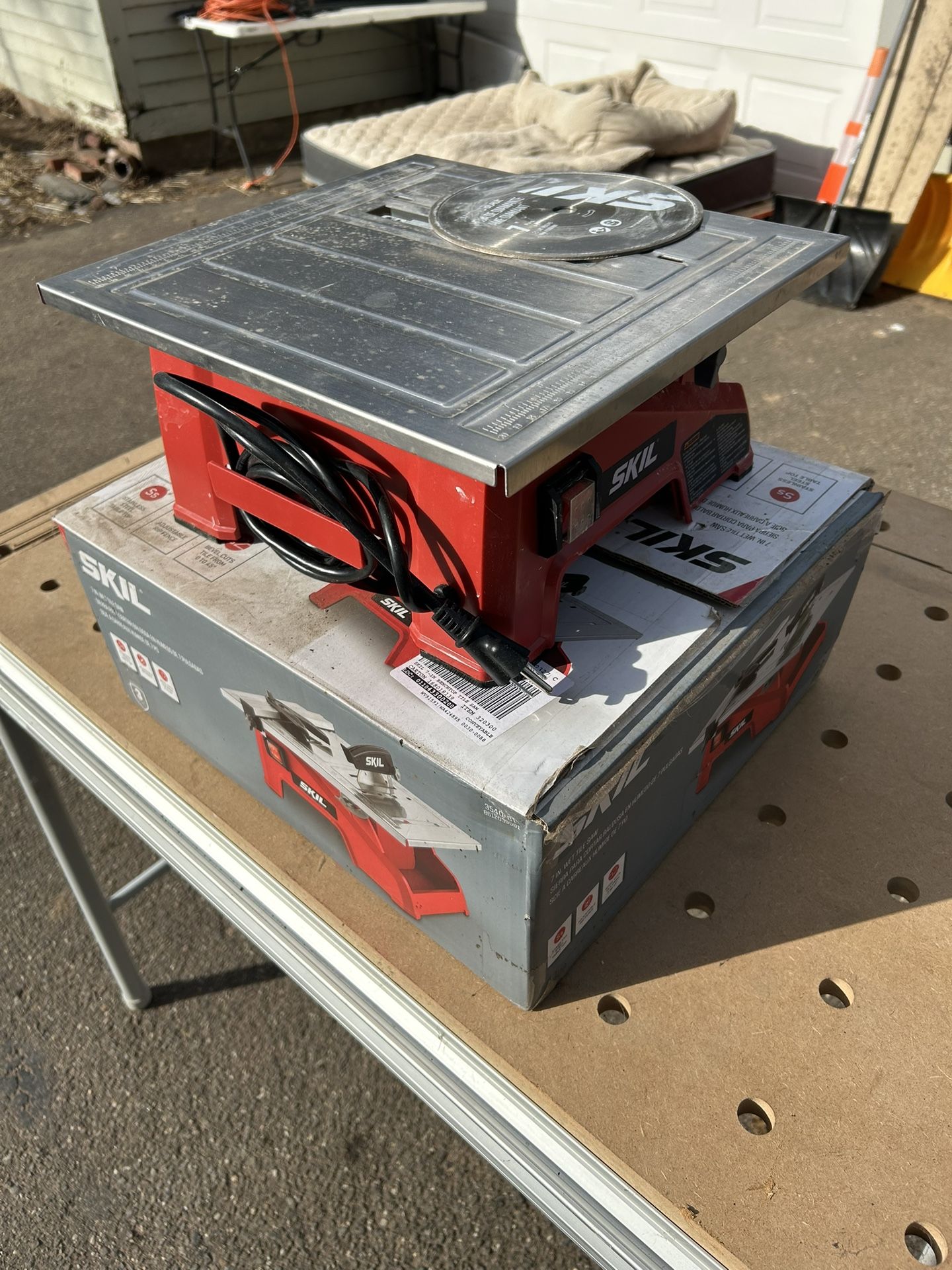 Skil 7inch Wet Tile Saw