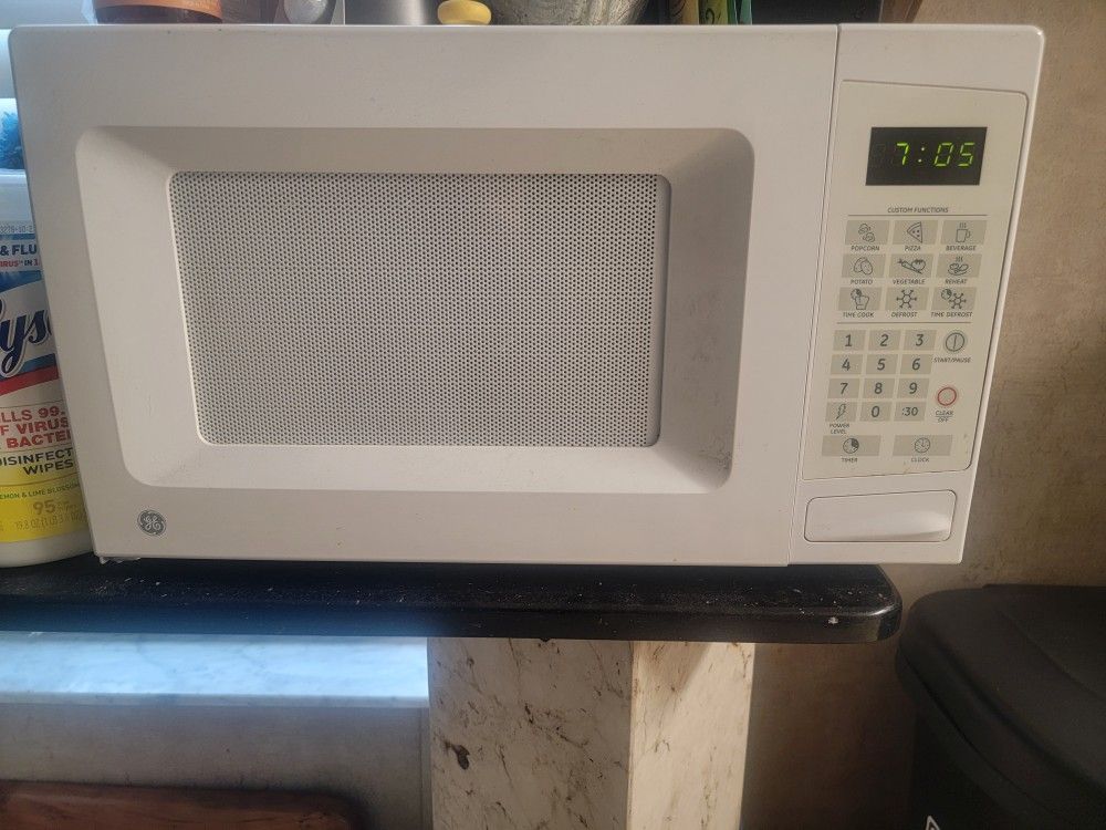 GE. Microwave