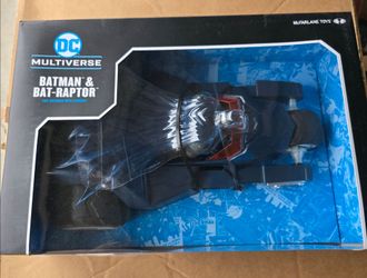 Batman and Bat Raptor