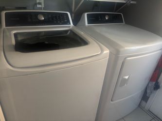 Samsung Washer and Dryer set