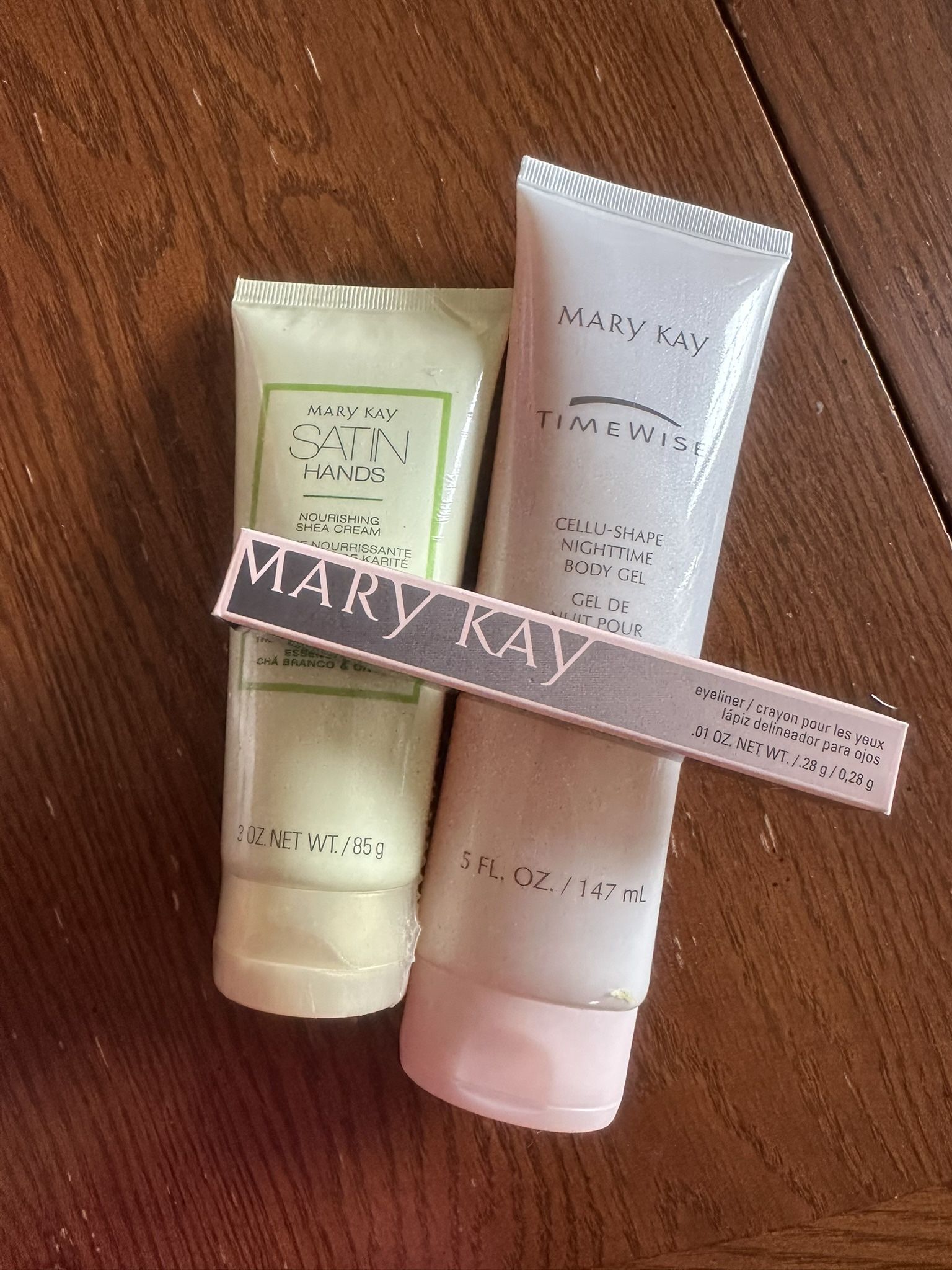 Mary Kay Bundle: Timewise Cellu-Shape Night Gel + Satin hands + eyeliner NOS