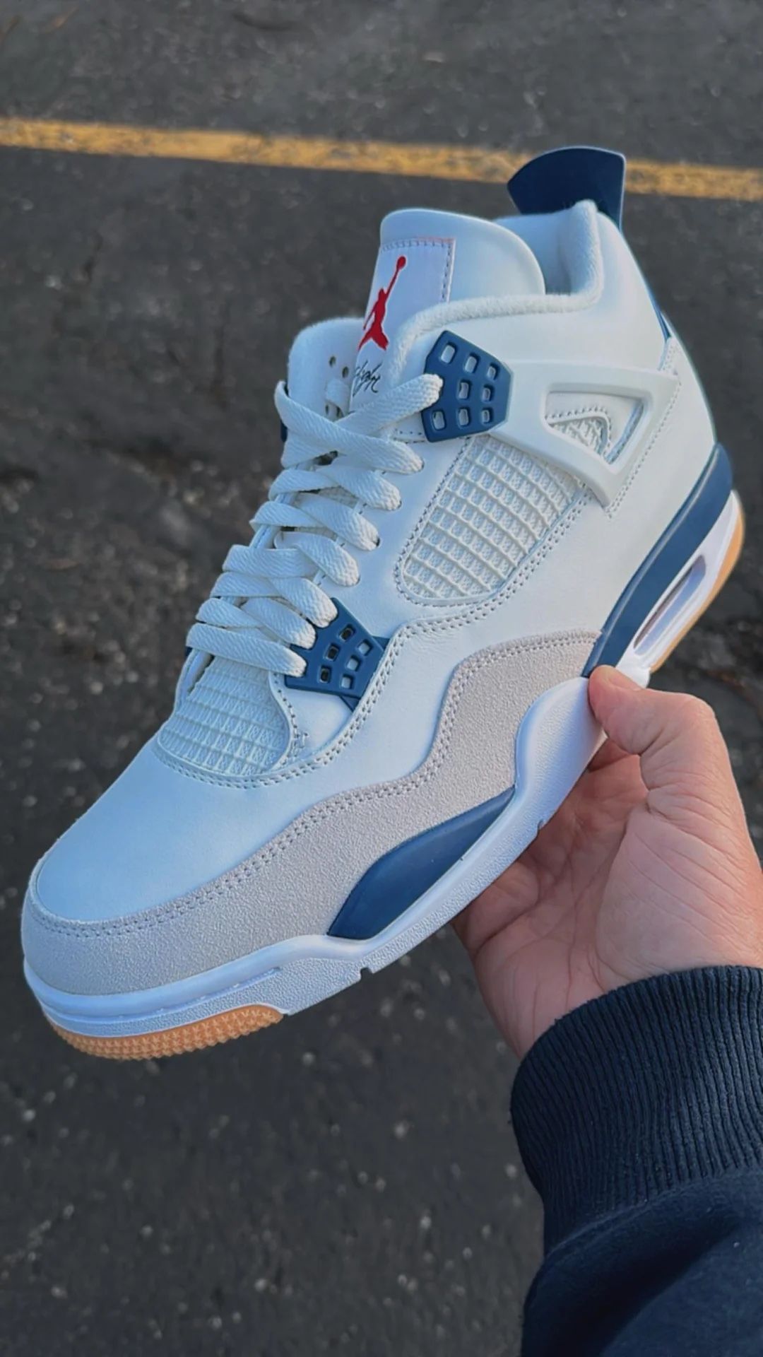 Jordan 4 SB Navy Size 13