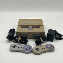 Super Nintendo Console (SNES System) - SNS-001
