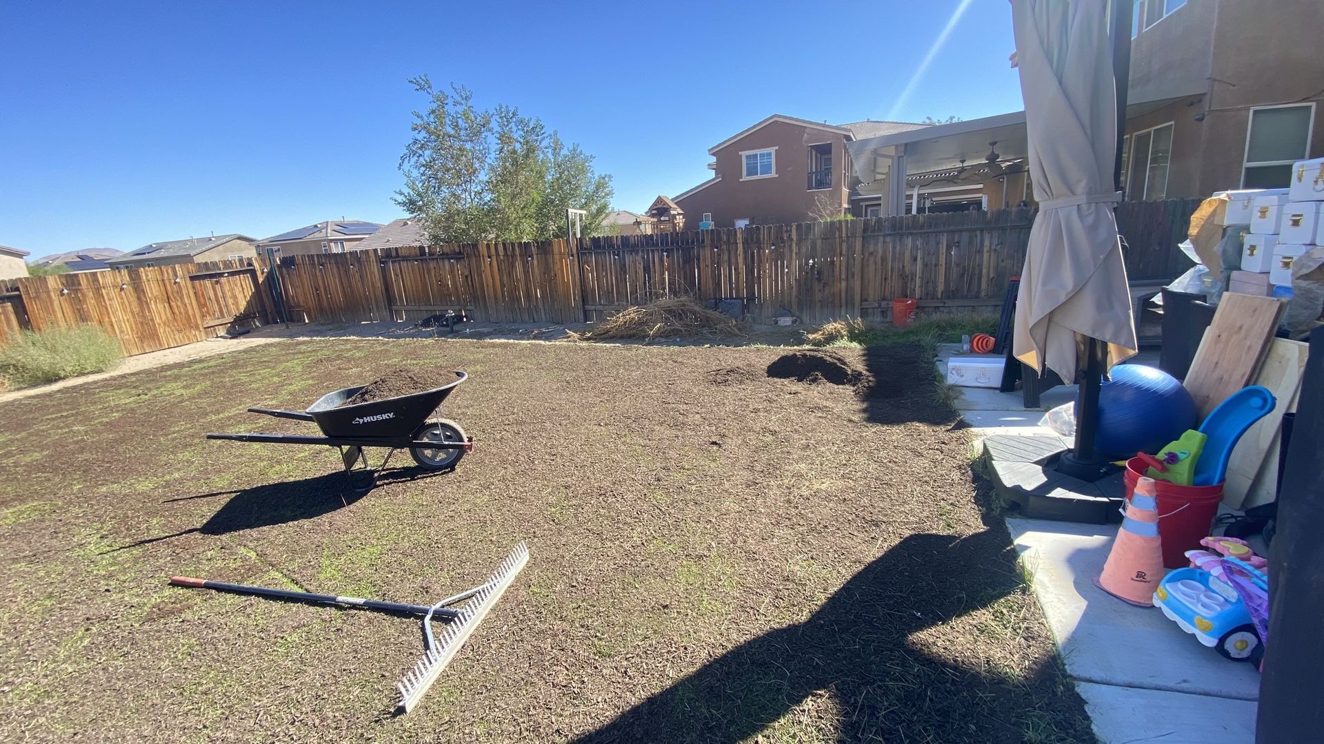 Organic Top Soil And Seeds, Mulch, Planting And Sprinklers 