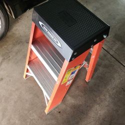 Step Ladder