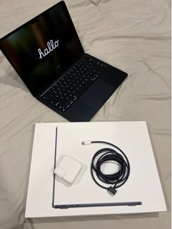 13-inch MacBook Air M2 chip Midnight