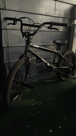 Spinner hyper bike, black and green