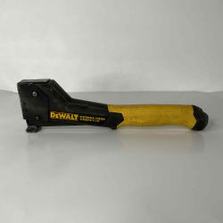Dewalt Composite Hammer Tacker (DWHT75900)