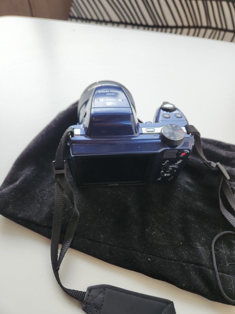 Kodack Video Camcorder Camera With Built In Flash